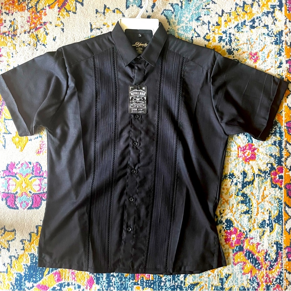 Brand new authentic Guayabera